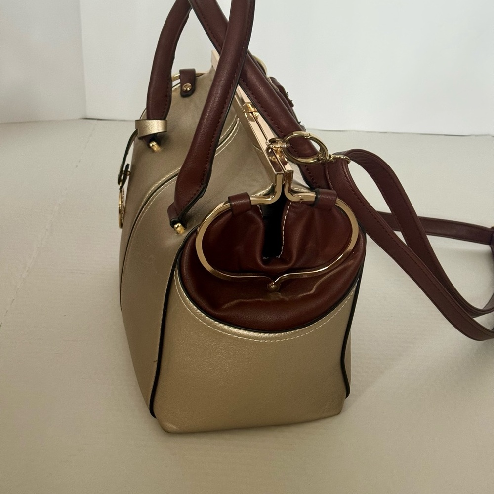 Elegant Gold and Rich Brown doctors bag style handbag - Picture 3 of 4